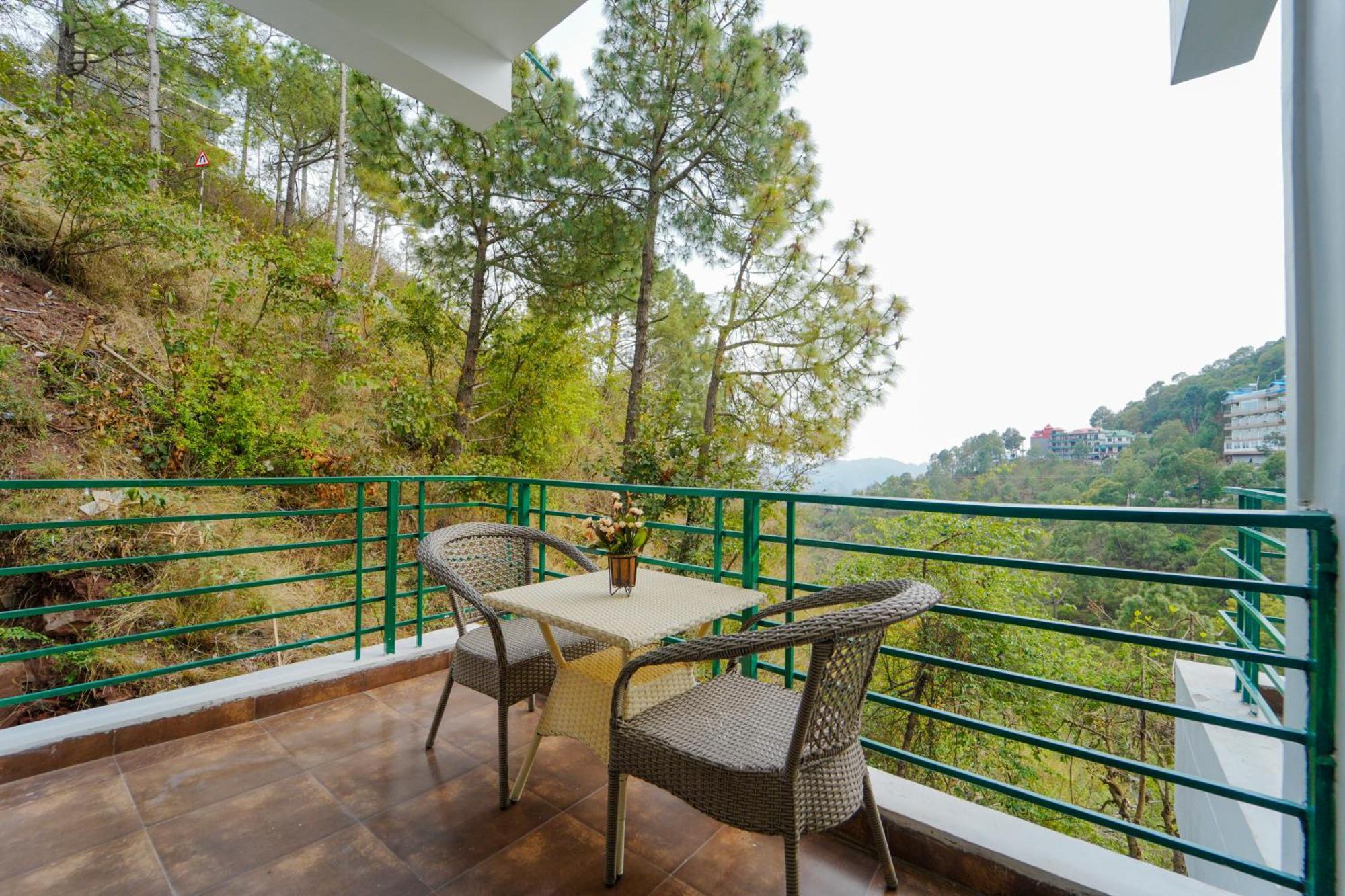 The Kasauli Walk Hotell Eksteriør bilde